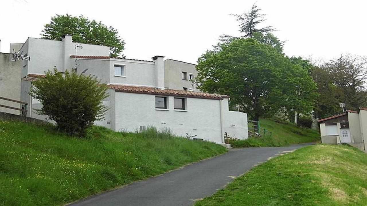 Joli Petit T4 Confortable Au Bord De Leau Vieille-Brioude